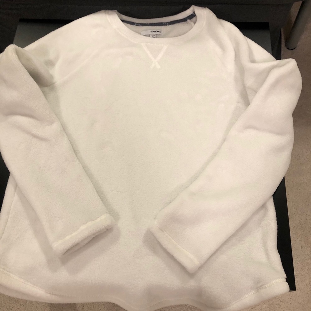 Women’s Faux Fur Pullover